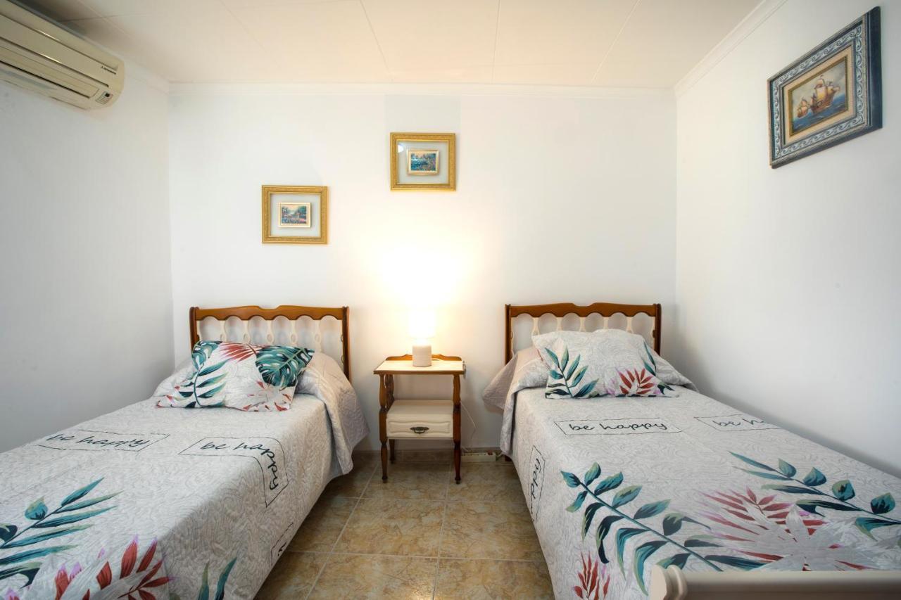 Rosabelas Alcanar Esterno foto